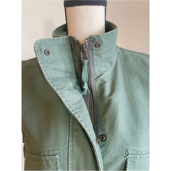 Abercrombie & Fitch Utility Vest - Picture 6 of 12